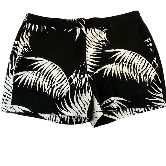 VINCE CAMUTO Black/White Tropical‎ Print Cotton Blend Classic Shorts Women Sz 8 - Picture 1 of 8